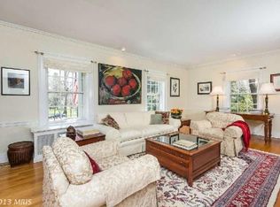 14 E Bishops Rd, Baltimore, MD 21218