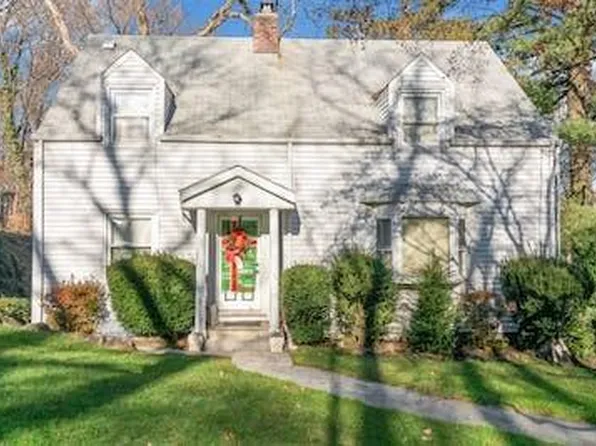 25 Joan Avenue, White Plains, NY 10607