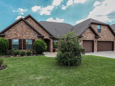 8225 Lake Placid Dr, Nederland, TX, 77627