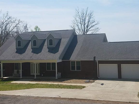 2nd image of 601 Armstrong Dr