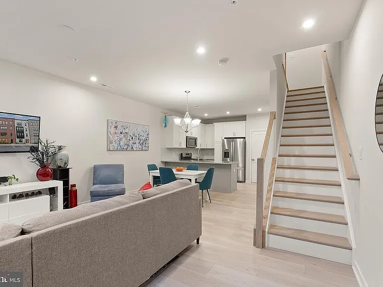 7461 Backett Wood Ter #1213 — Photo 3
