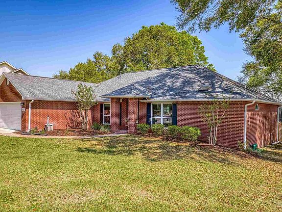 2nd image of 3012 Liana Ln