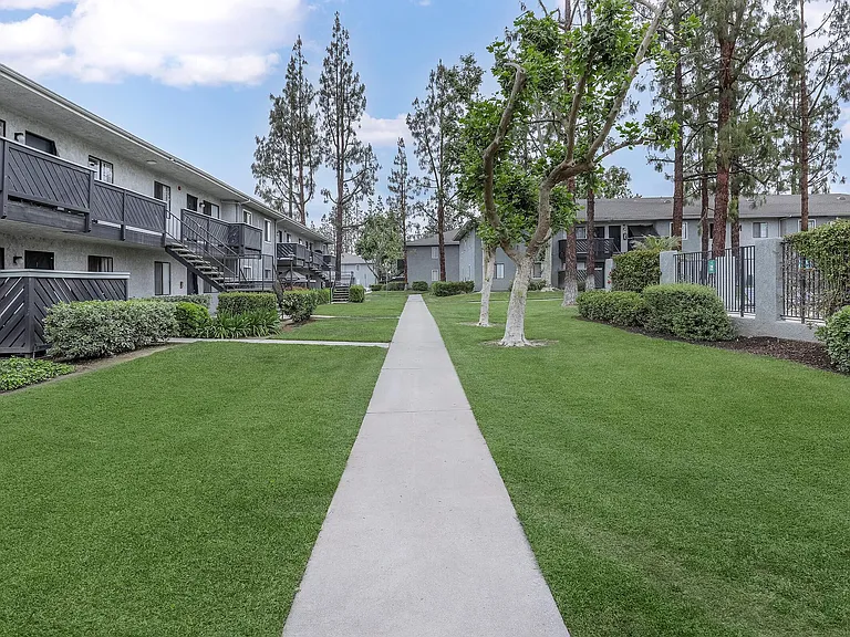 Creekside Village — Photo 23