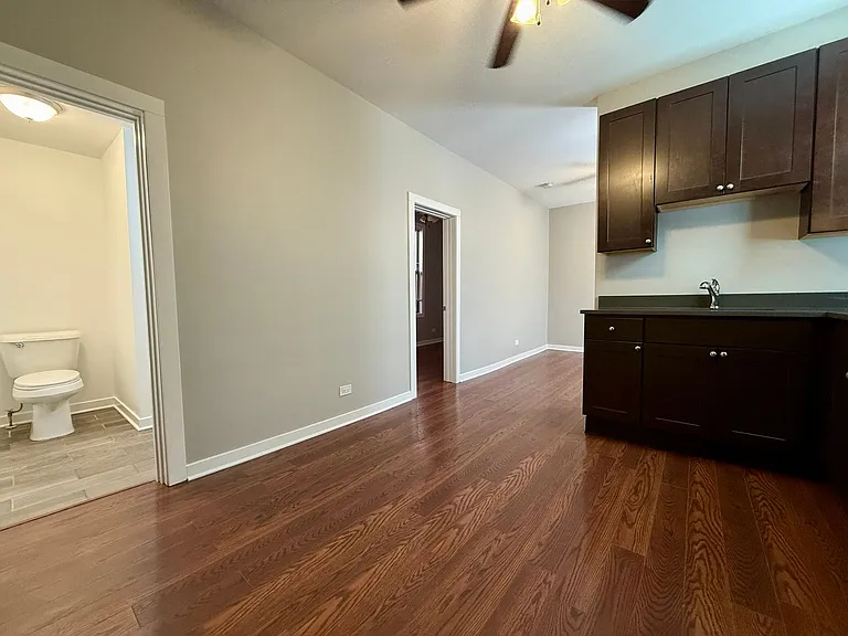 3728 S Parnell — Photo 9