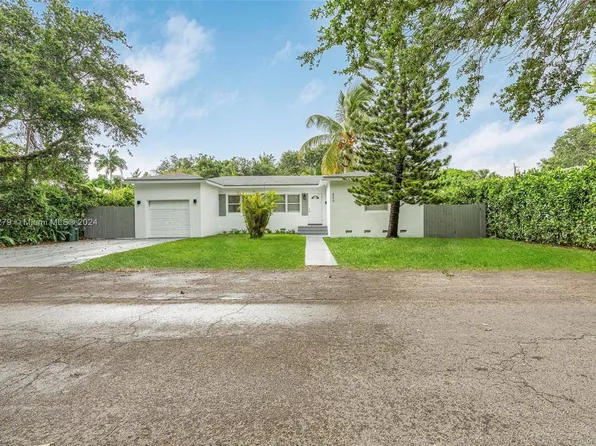 859 NE 115th St, Biscayne Park, FL 33161