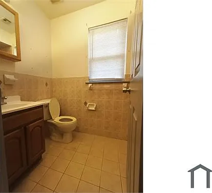 30 Kent St #3 — Photo 9