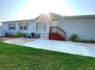 13542 Austin Ct, Hartland, MI 48353