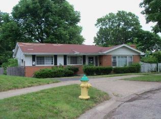 424 Pinehill Ct, Dayton, OH 45431