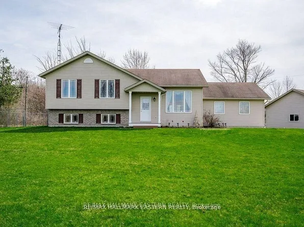 1755A Salem Rd, Prince Edward County, ON K0K 1A0