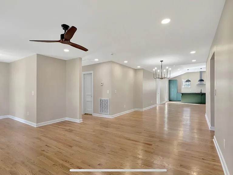 462 Lanier Dr — Photo 8