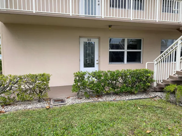 313 Chatham #P, West Palm Beach, FL 33417