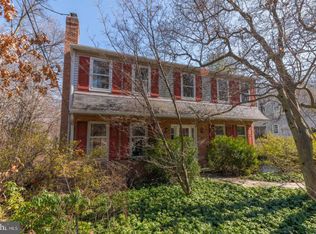 587 Gregory Ln, Devon, PA 19333