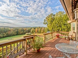 34 Ferry Hill Rd, Granby, MA 01033