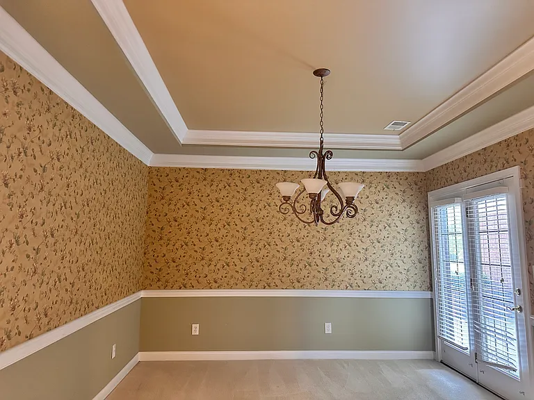 625 Vincent Way — Photo 13