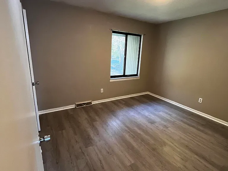 1419 Colony Park Dr #13 — Photo 29