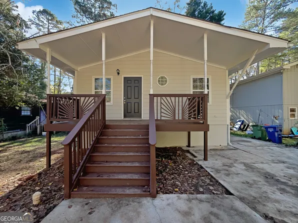 4425 Amy Rd, Snellville, GA 30039