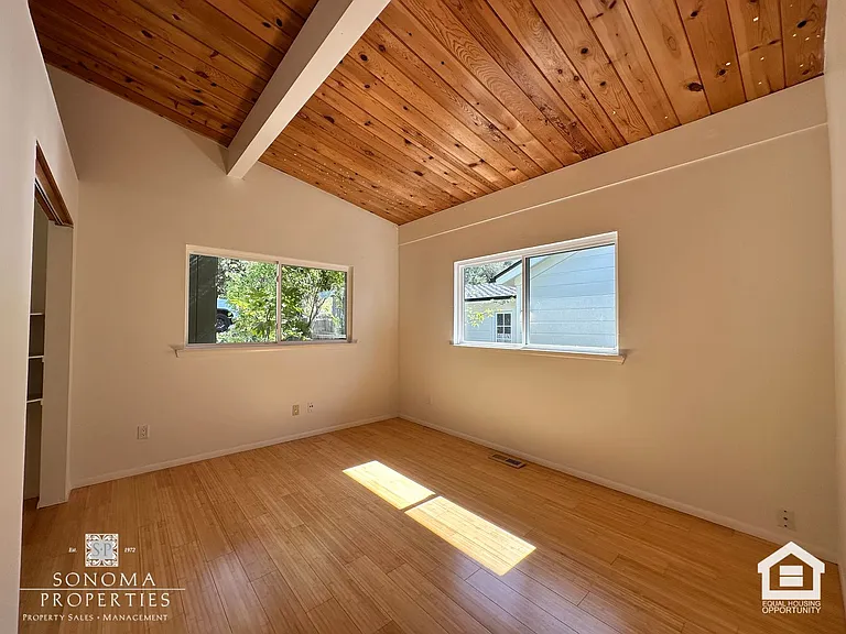 417 Brazil St — Photo 14