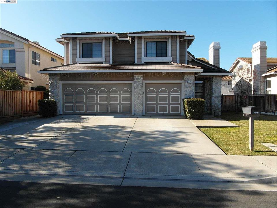 1st image of 32476 Seaside Dr