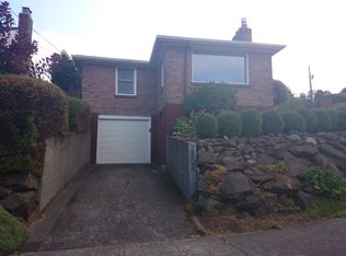 2802 13th Ave W, Seattle, WA 98119