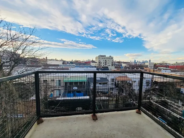 311 Melrose Street image 15 of 16