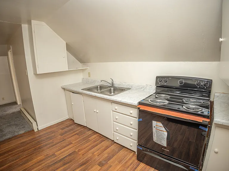 1214 E Dunklin St #B — Photo 6