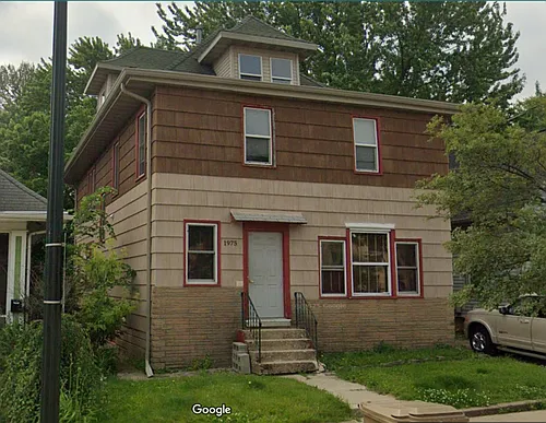 1975 E Washington Ave #2 Photo 1