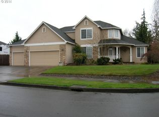 1262 E 14th Cir, La Center, WA