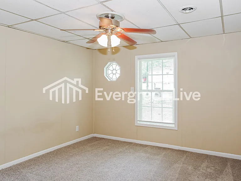 630 Kennan Rd NW — Photo 13