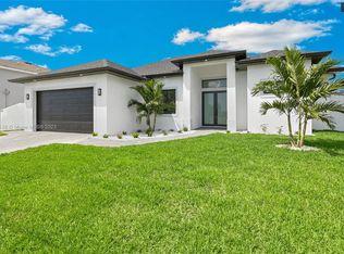 607 NW 3rd St, Cape Coral, FL 33993