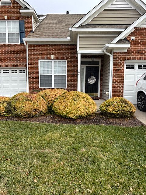 1st image of 304 Jamerson Ct
