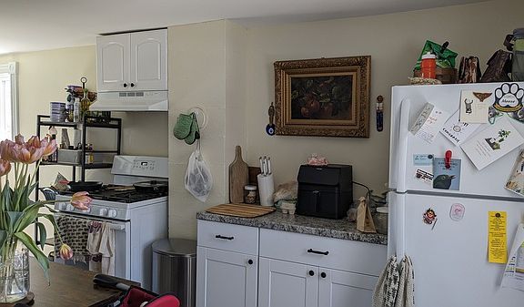 4th image of 51 Main St
