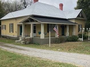 127 W Cruselle St, Roberta, GA 31078