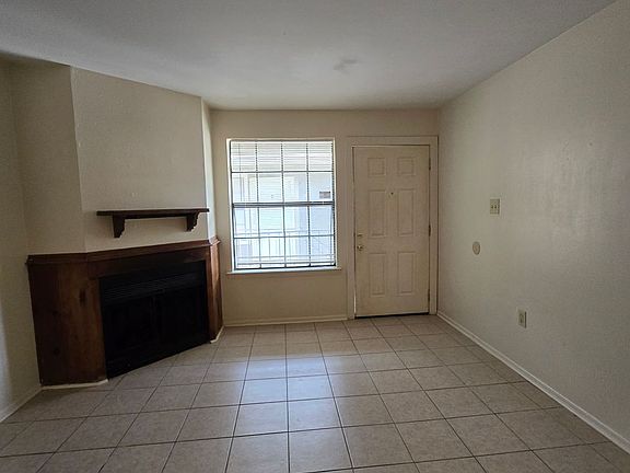 3rd image of 8556 Leake Ave #A-d