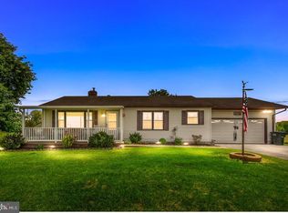 704 Bridgeton Rd, Fawn Grove, PA 17321