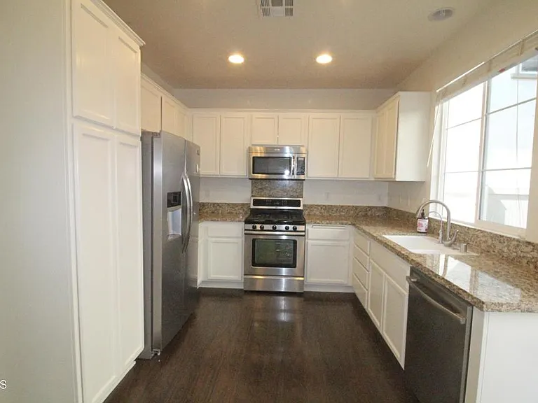 3139 Lisbon Ln — Photo 10