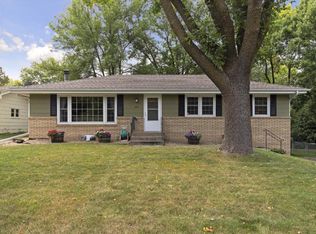 307 Greenhill Ln, Long Lake, MN 55356