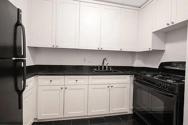 Rented by Corcoran | media 26