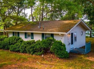12 Sandpiper Ter, Wareham, MA 02571