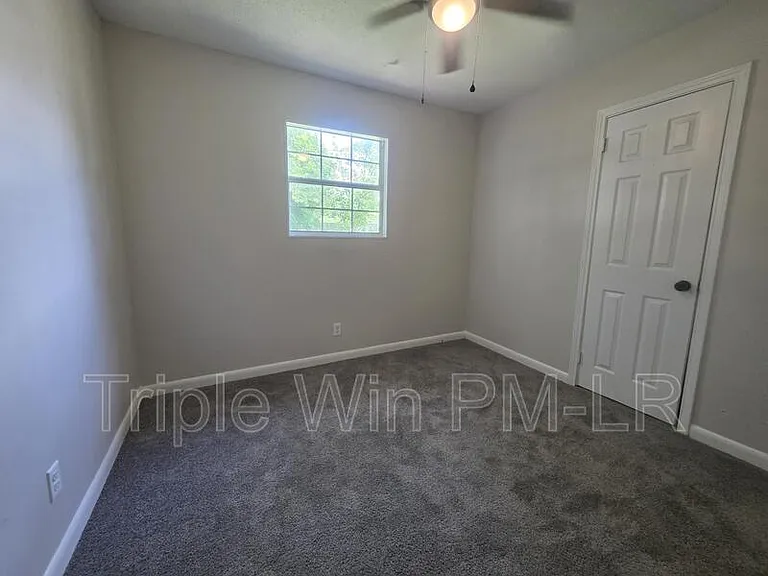 8700 Winston Dr — Photo 19