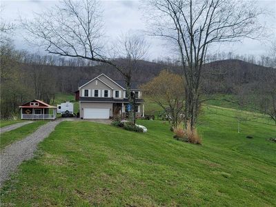 319 Valley View Dr, Pennsboro, WV, 26415