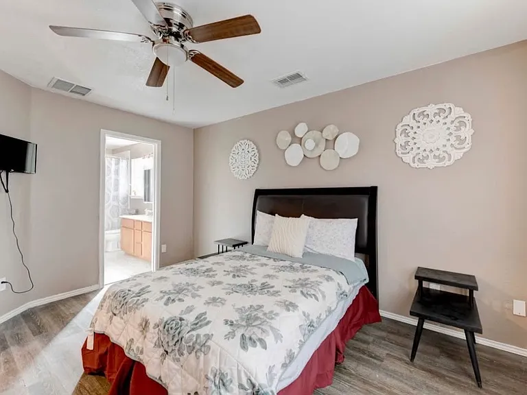 5203 Lions Gate Ln — Photo 18