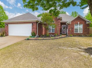 38 Crown Cv, Jackson, TN 38305