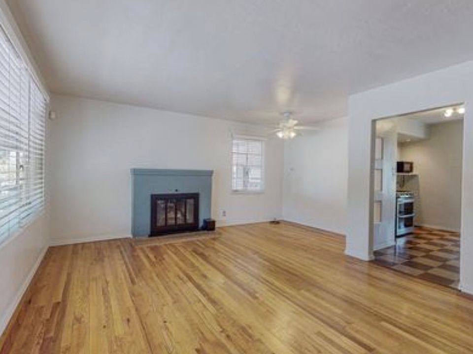 1st image of 2727 Monterey Ave SE