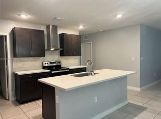421 NE 6th Ct, Florida City, FL 33034