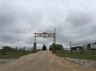 4195 Fm 2652, Loving, TX 76460