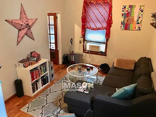 Rented by Mason Group LLC | media 24