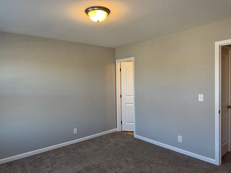 118 Davis Ridge Ln — Photo 14