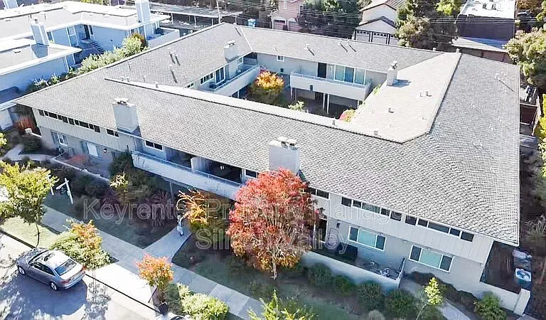 460 Lassen St #7 — Photo 16