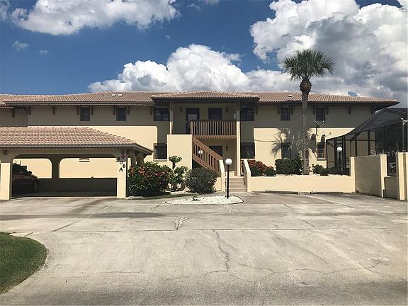 2nd image of 208 Lewis Cir Unit 1