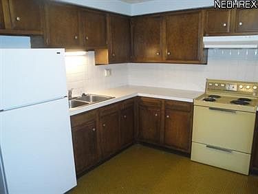 5th image of 611-13 Tallmadge Ave
